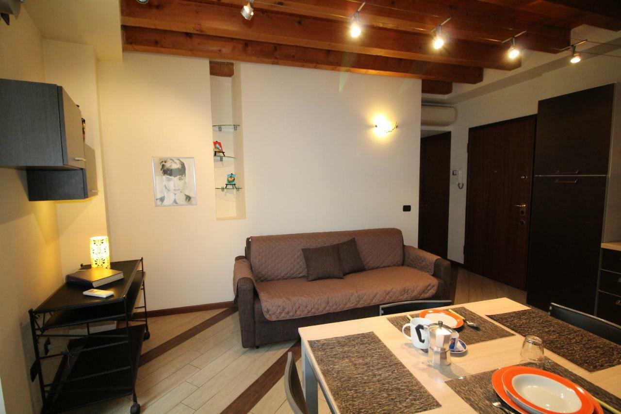 Appartamenti "Residence Mgm" Ponte San Pietro  Eksteriør billede